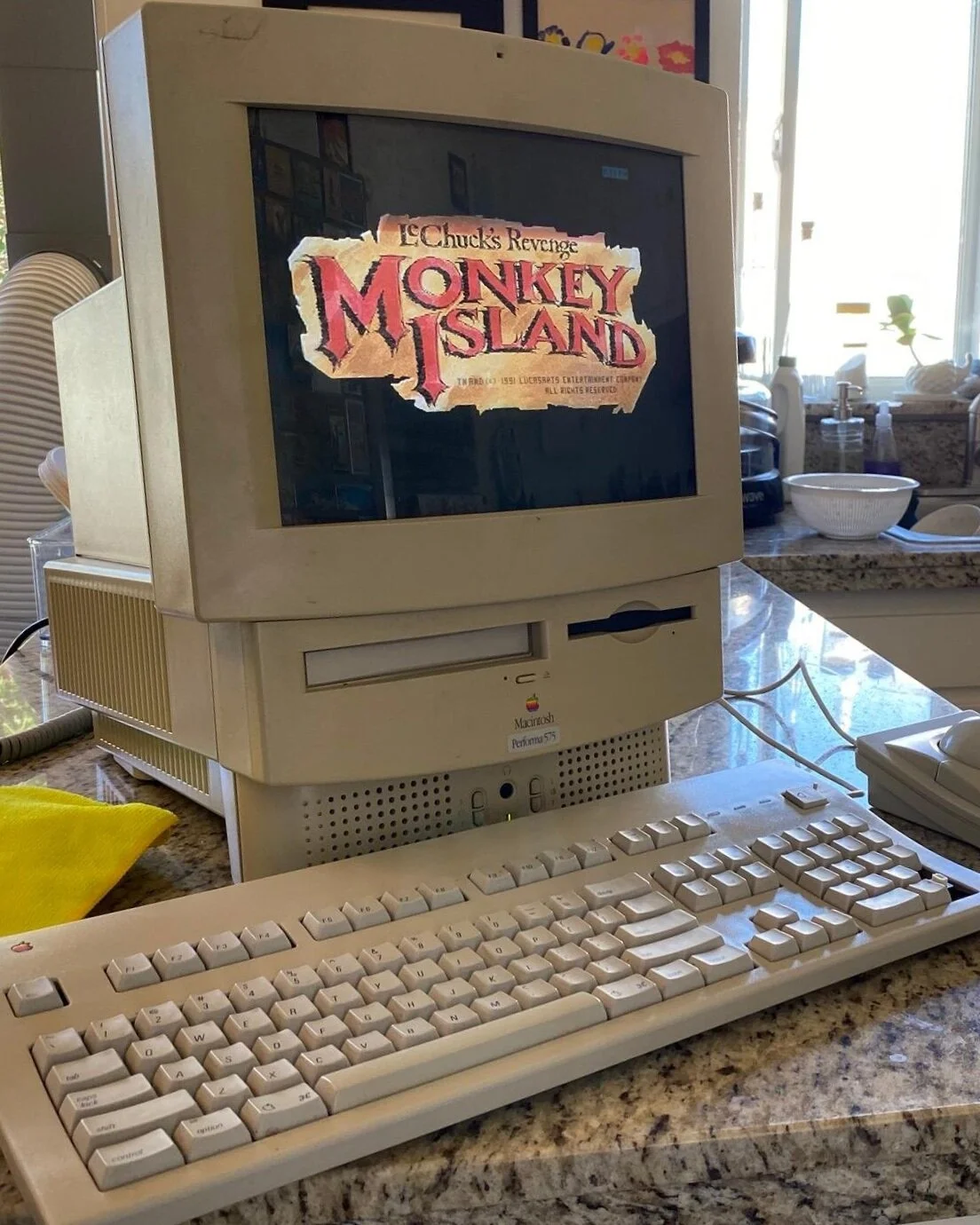 Macintosh KENNEDY スコットランド製 Macintosh KENNEDY スコットランド製 1st Apple Macintosh 128K